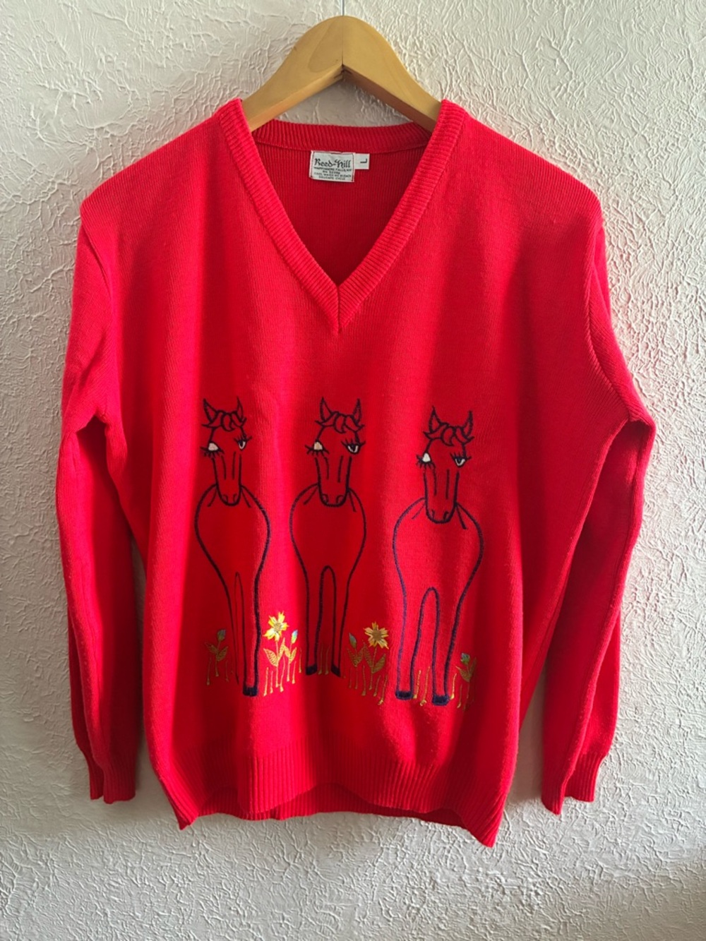 Vintage Bright Red V-Neck Sweater with Horse Embroidery